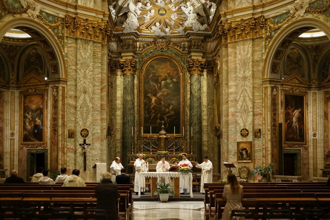 Chor in Kirche